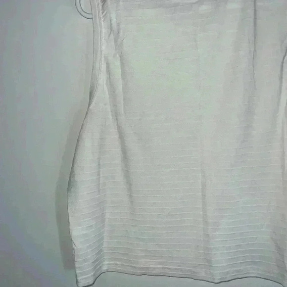 Sold - Picture 8 of 12